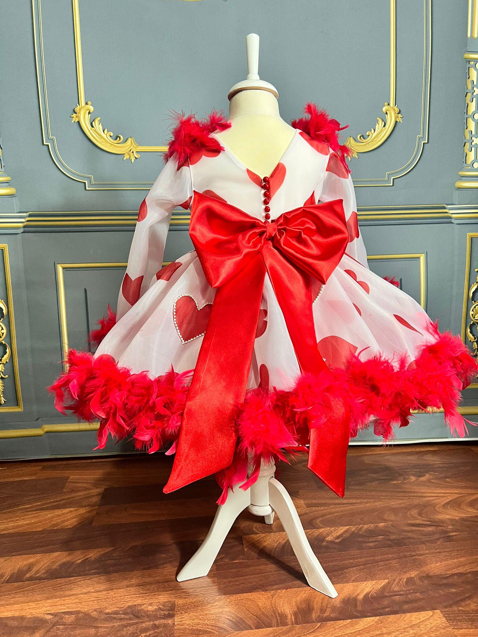 Valentine's Day Heart Dress: Girls' Special Occasion Outfit - Etsy Valentine's Day Heart Dress: Girls' Special Occasion Outfit - Etsy