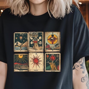 Camiseta con carta del tarot, camiseta gráfica vintage con tarot, camiseta única con baraja de tarot, estilo bohemio, regalo celestial colorido, camiseta mágica wiccana