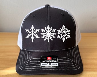 Aesthetic Snowflake Trucker Hat, Winter Vibes Hats, Funny Trucker Hat, Trucker Hat Women, Christmas Vibes Trucker Hat, Snow White Cap