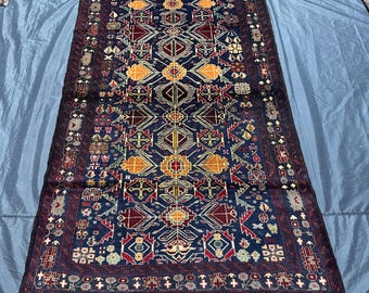 Alfombra Baluchi Vintage: Alfombra Afgana de Lana Anudada a Mano de 4x6