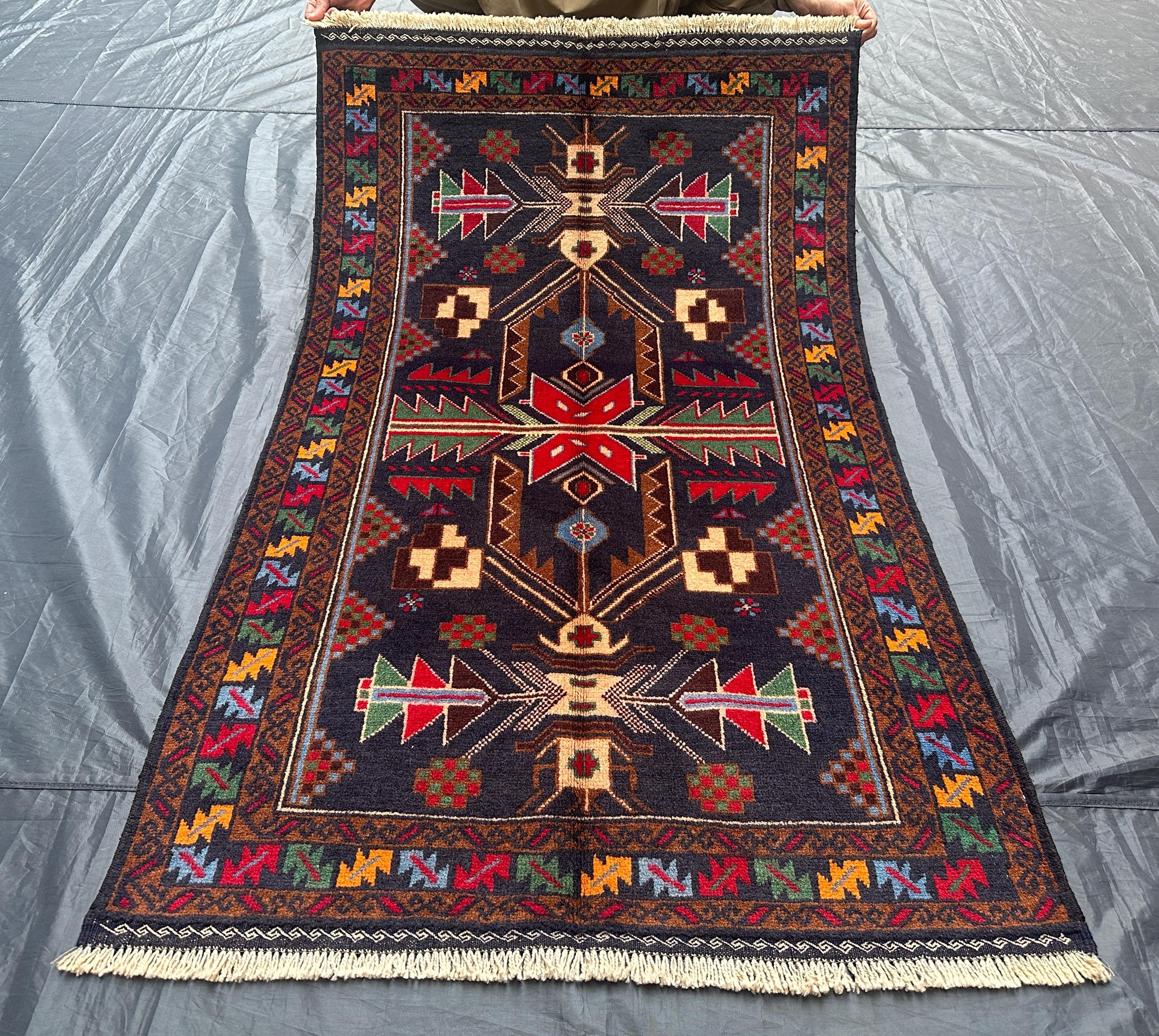 ヴィンテージラグ　バルーチ　トライバルラグ　アフガニスタン絨毯　ウール アンティーク バルーチ ラグ：1920年代のアフガニスタンウール