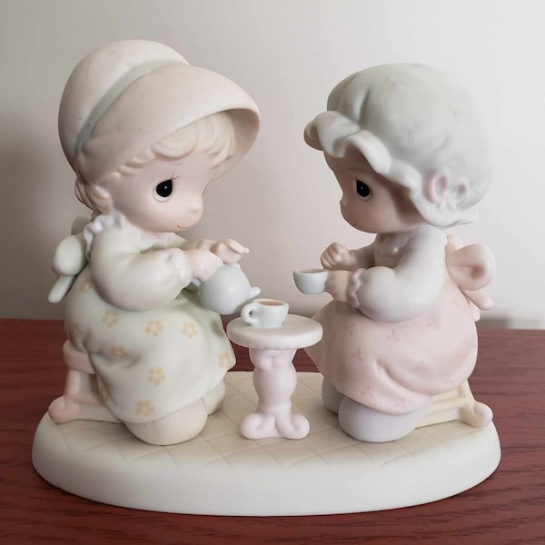 Vintage Precious Moments - Friendship Hits the Spot - Rare Find from 1988