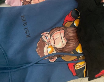 MEN AND WOMENHOODIES