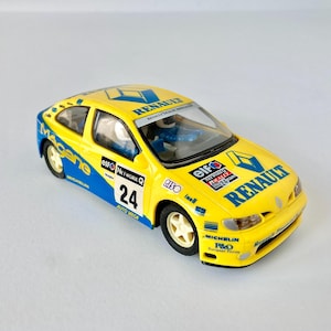 Slotcar vintage anni &#39;90 Scalextric 1:32 Renault Megane Maxi Carrera Race Rally Track, modello di auto in plastica prodotto in Gran Bretagna, da collezione e regalo.