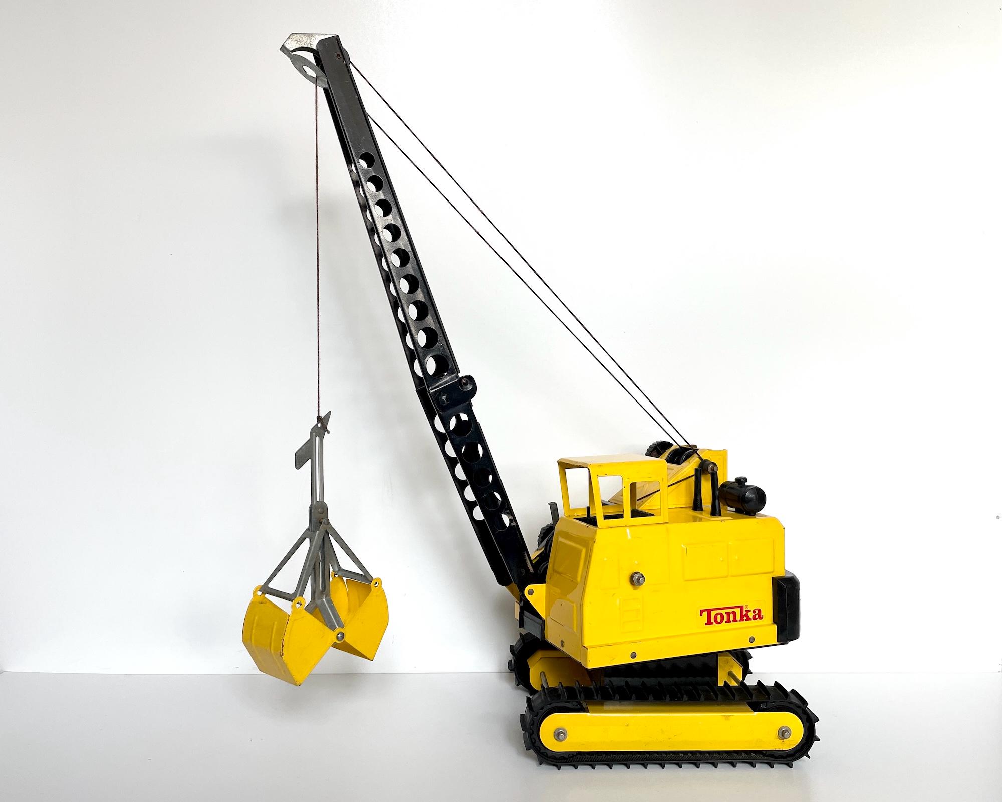 Mighty TONKA No 3997 Tracked Crawler Crane 1980s Vintage Yellow