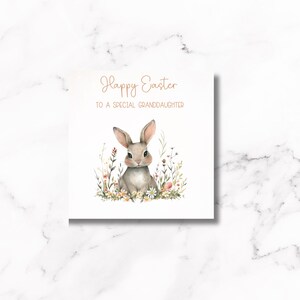 Tarjeta de Pascua imprimible para nieta, lindo diseño de conejito bebé, tarjeta de felicitación de 6 x 6, perfecta para celebraciones de primavera