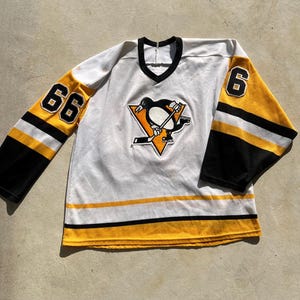 Vintage Pittsburgh Penguins Mario Lemieux Jersey