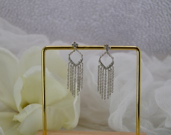Beautiful Vintage Diamonds and Sterling Silver Chandelier Post Drop Dangle Estate Earrings