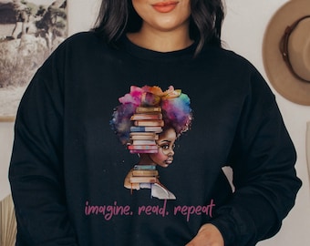 Sweat-shirt Bookworm, Brown Girl lit, Femme mélanine, Sweat-shirt mignon d’amoureux des livres d’enseignant, Sweat-shirt de lecture d’enseignant, Chemise d’enseignant de groupe