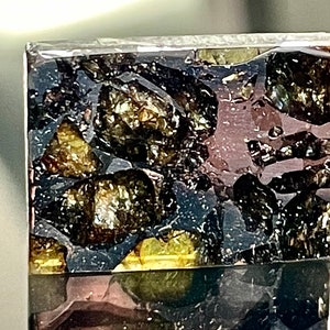 Seymchan Pallasite meteorite slice , 3.74 gr