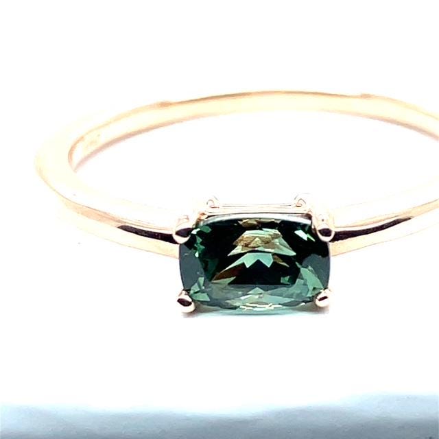 Montana Sapphire in 14kt rose gold!