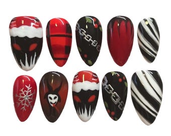 Krampus christmas Press On Nails, xmas nails, artsy xmas nails,black & red nails, long lasting press ons, winter nails, horror nails,Krampus