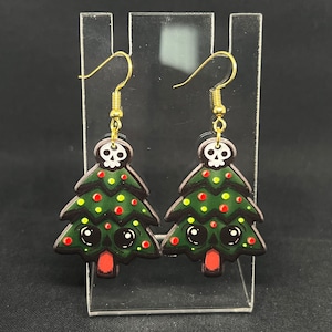 skull christmas tree Earrings, xmas earrings, festive jewelry, horror earrings, hypoallergenic, gothmas jewlery, spooky xmas earrings