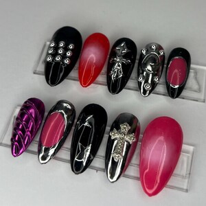 Custom pink goth Press On Nails, goth nails, chrome nails, 3D art nails, long lasting press ons, pink nails, y2k nails, black nails, edgy
