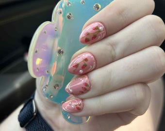 Custom viral strawberry Press On Nails, cottagecore nails, strawberry nails, summer, long lasting press ons, pink summer nails, strawberry