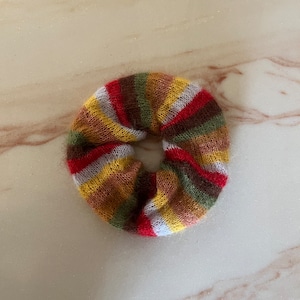 Tomasa Striped Knit Scrunchie Set w Dust Bag Tomasa Scrunchie - Etsy main image 3