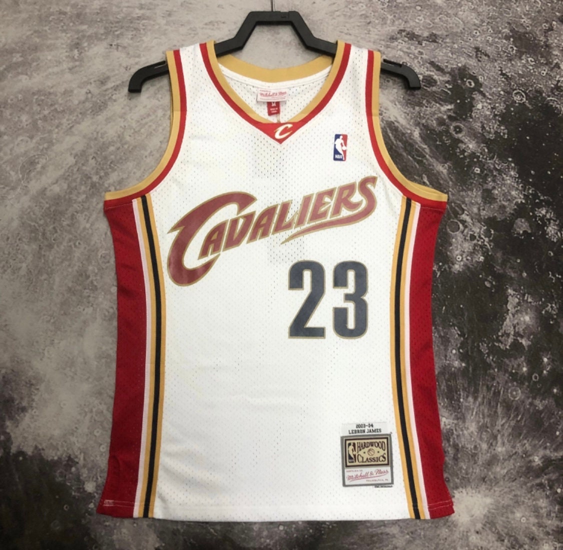 2003-2004 Mitchell & Ness LEBRON JAMES #23 Cleveland Cavaliers Jersey  Large 44 L