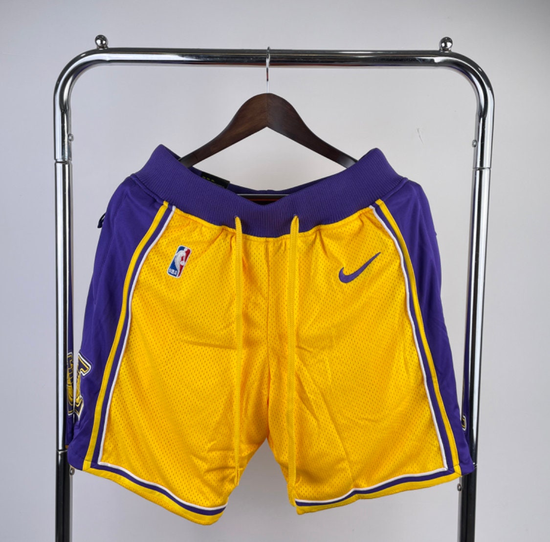 Laker shorts  Mens shorts outfits, Mens fashion streetwear, Outfit men  streetwear