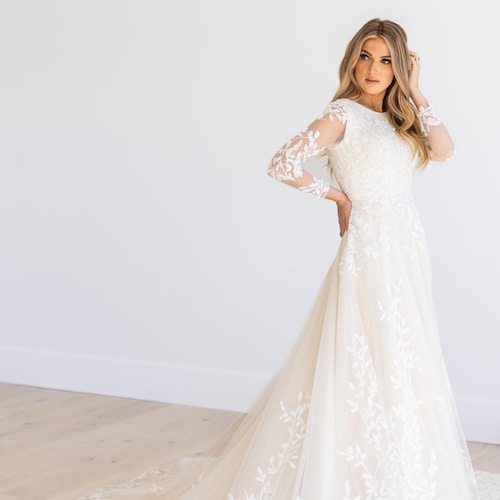 Custom Embroidery, Unique Formal Evening Gown, Personalized Gift for Her  Design Your Own Dress, Wedding Dress - Etsy