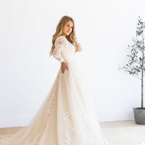 Etsy modest wedding dress discount