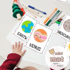 Planet Flash Cards: Montessori Solar System Learning (PDF Download 5x7 & 8.5x11in