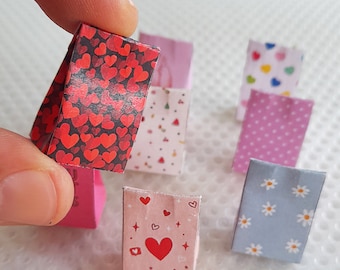 Miniature Valentines Day Paper Bag Template: Printable DIY (Digital Download) Dollhouse Miniatures