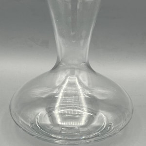 Wine Aerator Decanter / Vase Unmarked Single Serve
