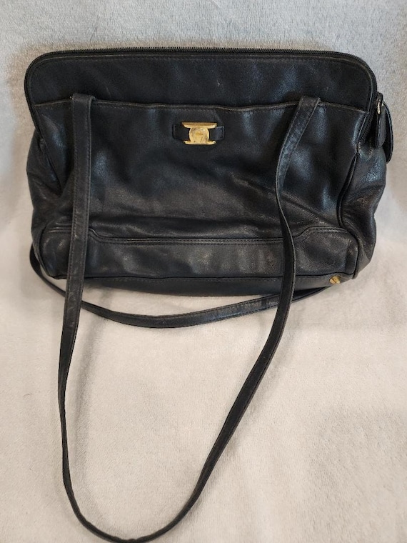 Etienne Aigner Leather Purse with Logo Black