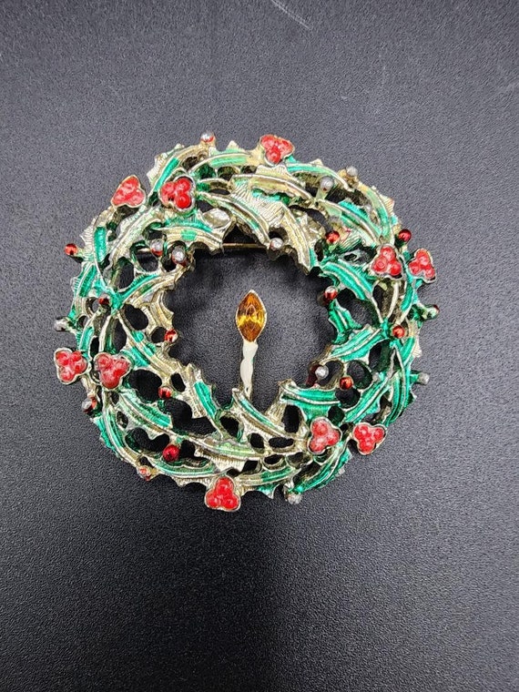 Christmas Wreath Brooch Pin Holiday Holly Leaf Red