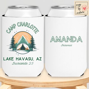 Camping Bachelorette Mugs Camp Bachelorette Gifts Campfire Can Cooler Randonnée Cabine Bachelorette Gifts Camping Bachelorette Bridal Party Gift