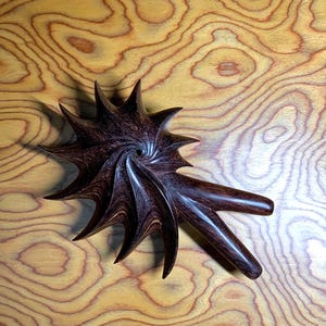 MAGNIFICENT hand-carved sustainable - ceremonial spiral - Tamarind wood kuripe