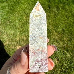 Cute Mexican Lace Agate tower