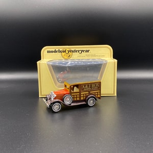 Matchbox Models Of Yesteryear Diecast Model, Y-22 1930 Ford Model A, General Stores