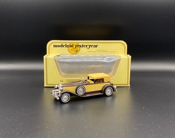 Matchbox Models of Yesteryear Y-19 replica of a 1935 Auburn 851