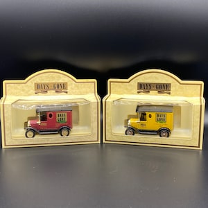 Lledo Collectors Club, Paar Vintage Days Gone Modelle.