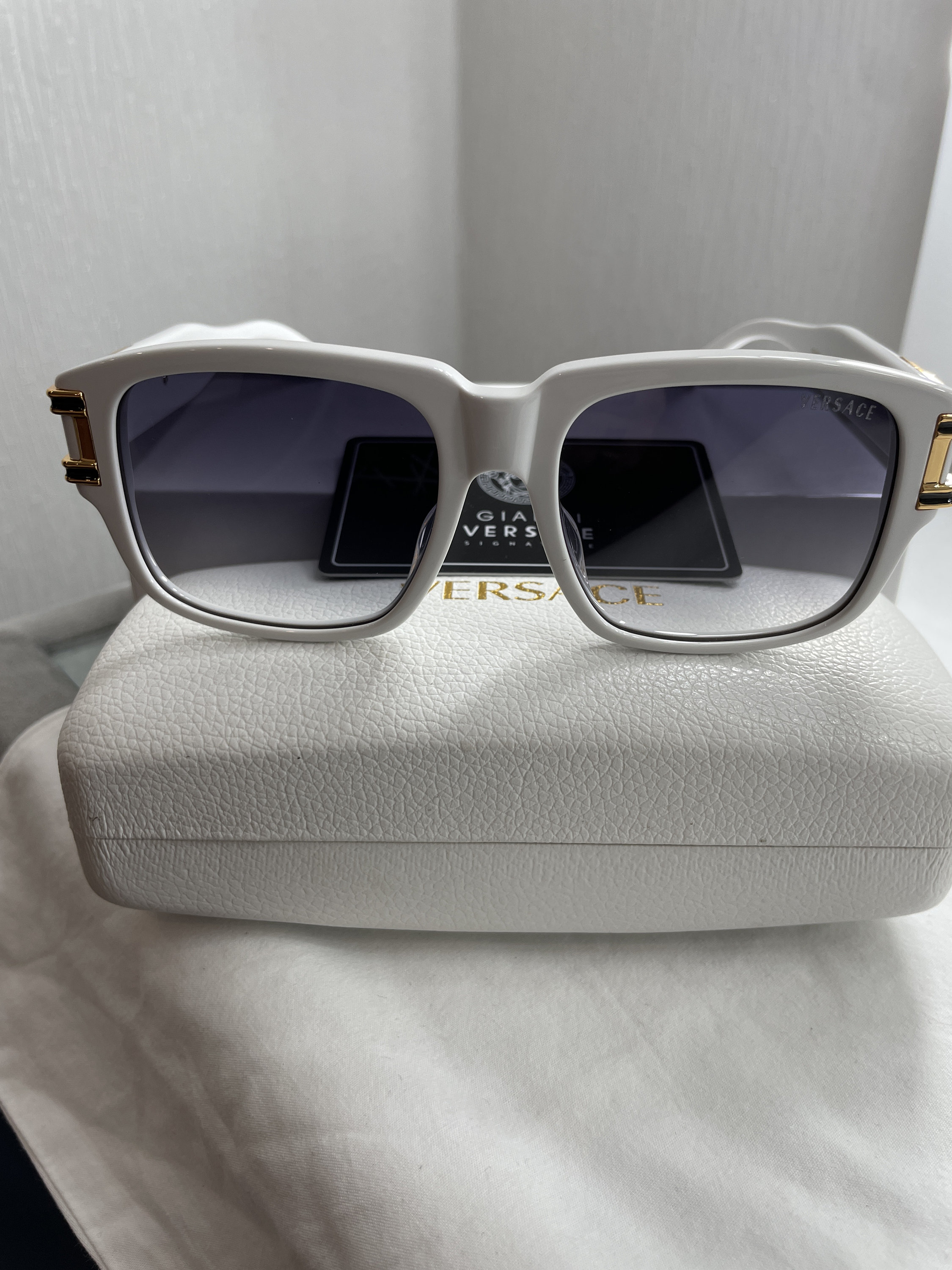 Vuitton Sunglasses -  UK