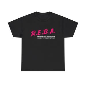 Reba McEntire DARE Corndog T-Shirt Unisex aus schwerer Baumwolle