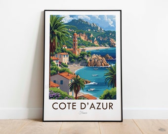 Könnte beinhalten: Eine farbenfrohe Illustration einer Küstenstadt an der Côte d'Azur in Frankreich. Das Bild zeigt einen Kirchturm, Gebäude, Palmen und ein blaues Meer mit Booten.