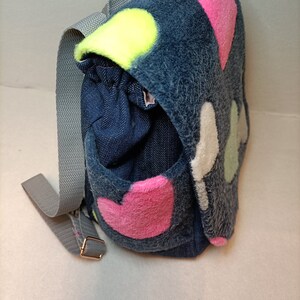 KiTa Kinderrucksack Gummibund Fleece Herzen Bild 2