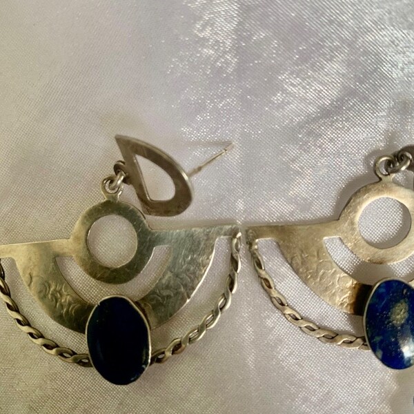 Boucles d’oreilles  en argent et Lapis-lazuli années 90