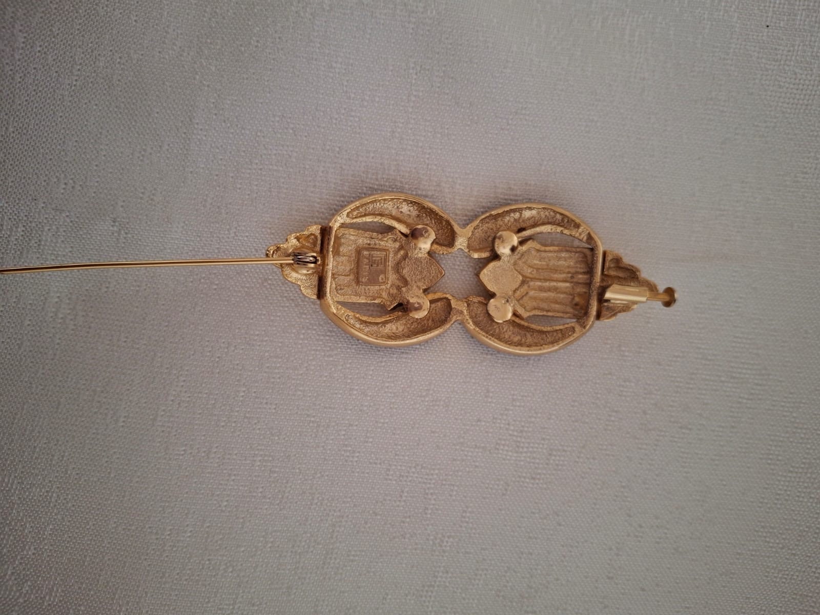 Broche Vintage Guy Laroche Plaquée Or émaillée Violet Mauve Bleu - Occasion
