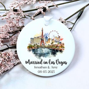 Marié à Las Vegas, cadeau de fiançailles à Las Vegas pour un ami, ornement en céramique sur la ligne d'horizon de Las Vegas, cadeau d'anniversaire de mariage à Las Vegas