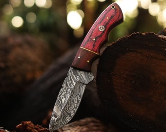 Handmade Damascus Steel blade hunting knife, Skinner knife, Outdoor knife, Camping knife With Wood handle