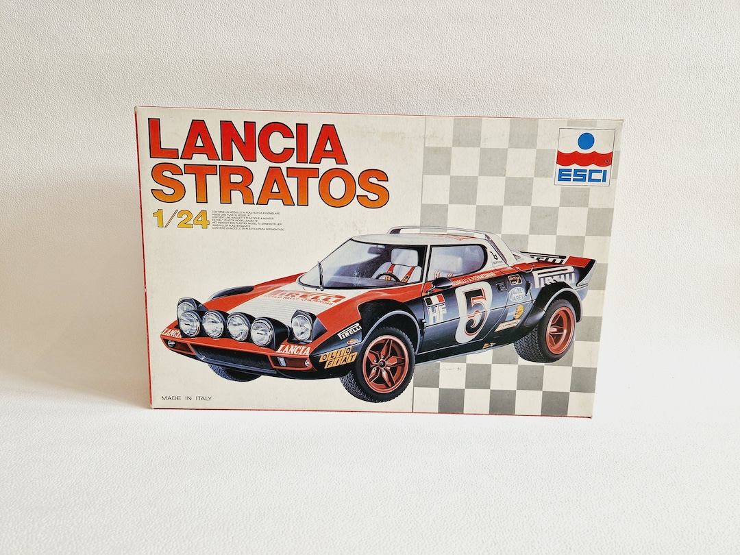 Hasegawa 1:24 Lancia Stratos HF - 1975 TOUR DE CORSE RALLY WINNER