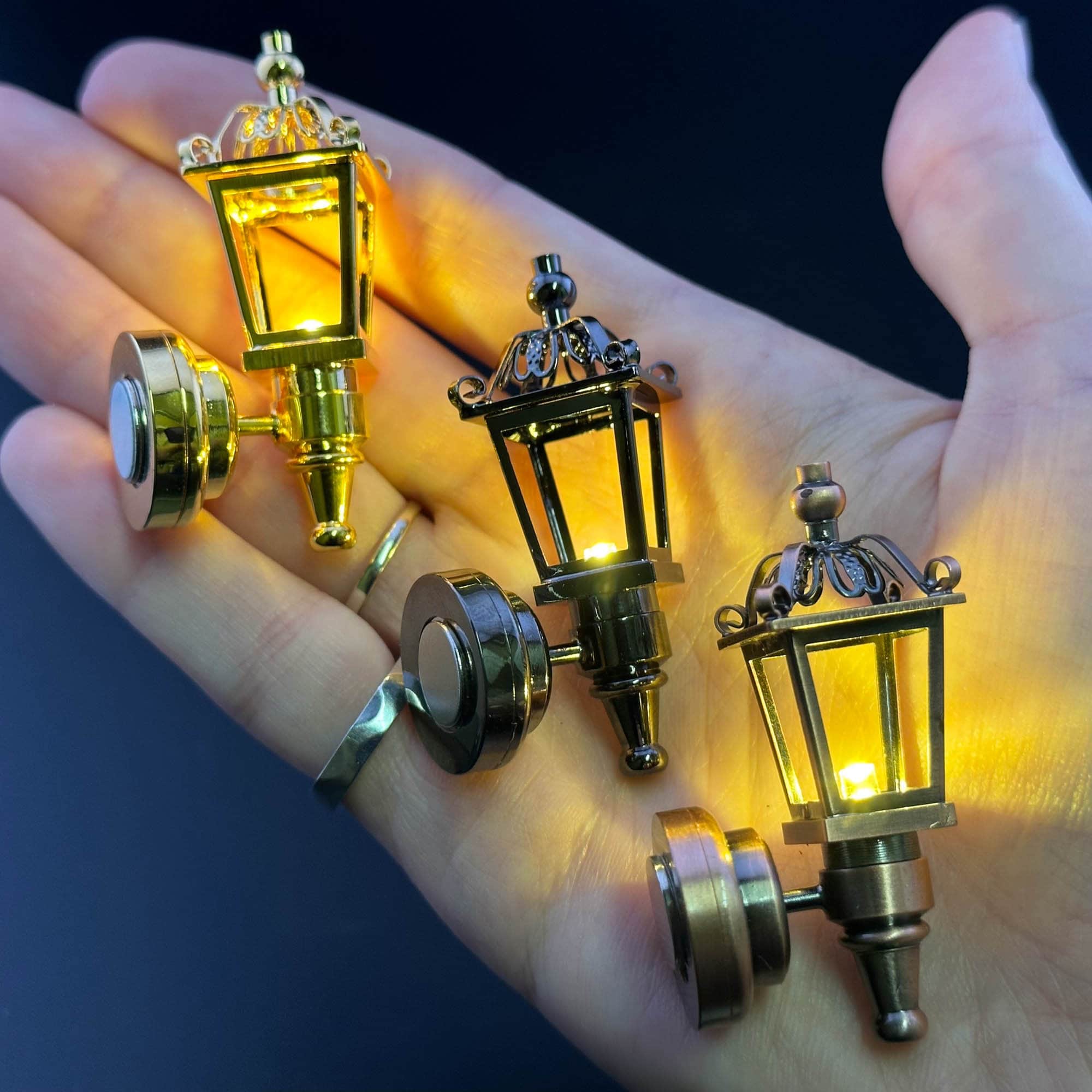 Dollhouse Brass Lamp Antique Oil Lamp Miniature Brass Lantern Post Lamp  Dollhouse Ornaments Furniture collectible Miniature 