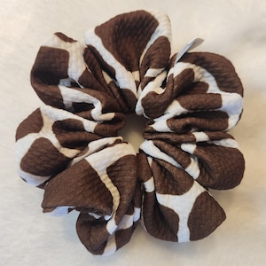 Giraffe Print Hair Scrunchie,  Hair Scrunchie, Hair Accessories, Hair Ties, Hairbows, Animal Print Scrunchie, Ponytail Holder