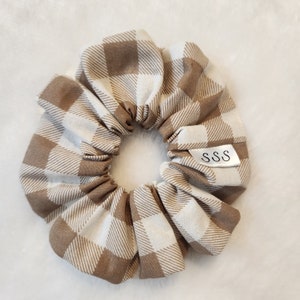 Checkered Scrunchie, Hair Accessories, Hairbows, Hair Ties, Hair Care, Ponytail Holder, Gifts for Girls, Hair Bands