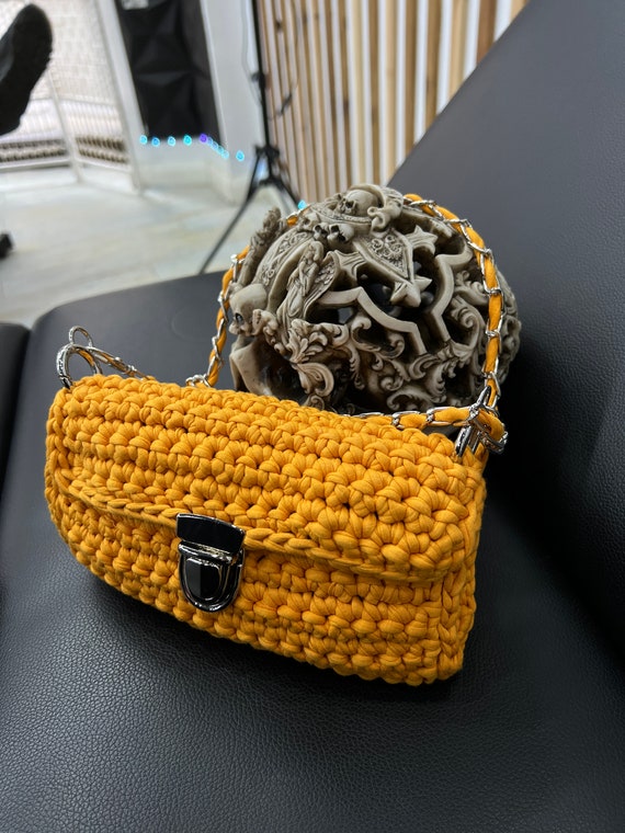 Handgefertigte Tasche, Häkeltasche, gestrickte Tasche