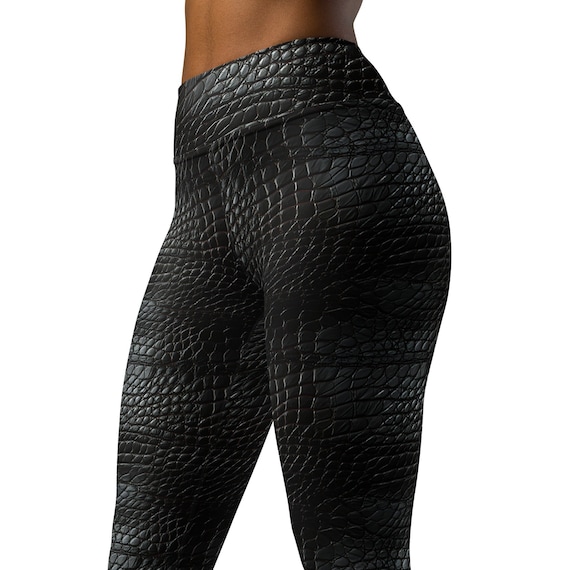 Alligator Skin Print Leggings, Black Spandex Yoga Tights with Pocket