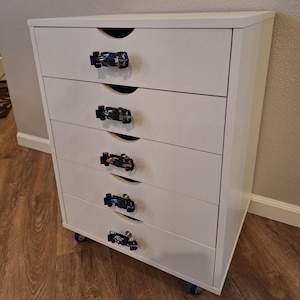 F1 Diecast Ladeknop: Auto Meubelhandvat Hot Wheels Raceauto Kinderkamerdecoratie